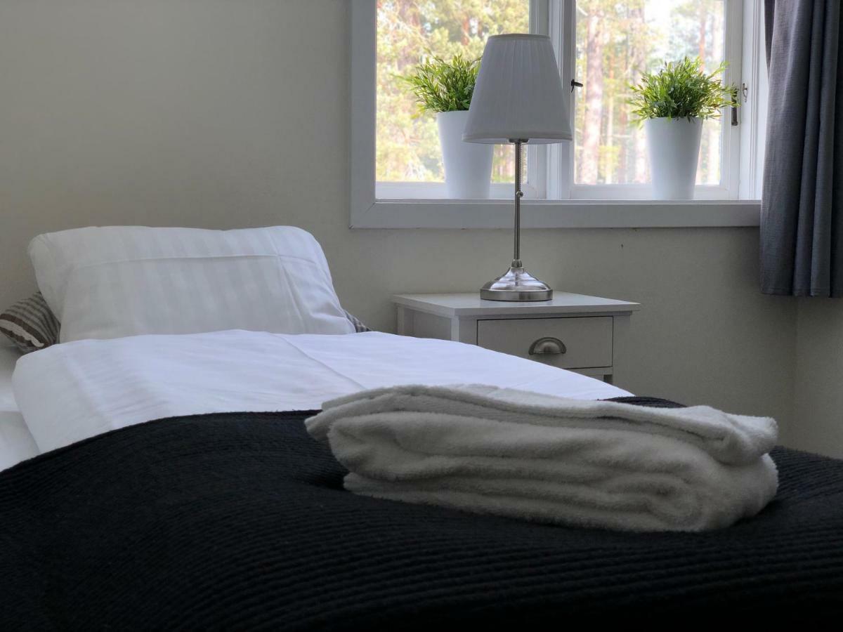 Hedenstugan B&B Hotel Bergby Ngoại thất bức ảnh